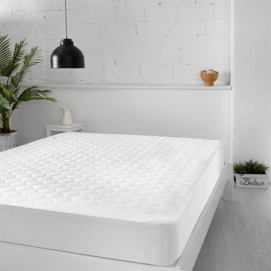 Alez (Waterproof Mattress Protector)